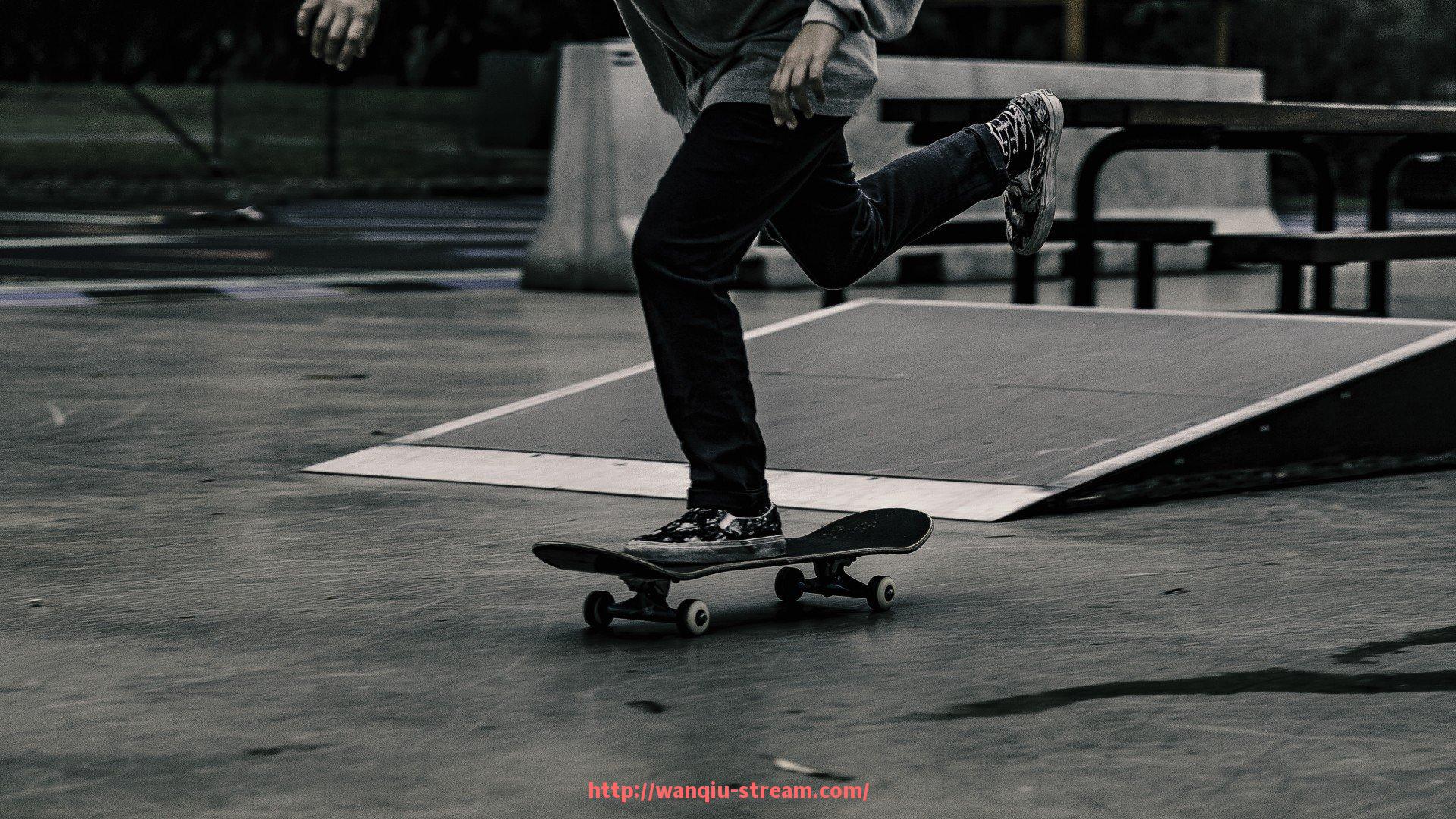 玩球直播-法甲球员表现对比研究：同位置选手数据谁更亮眼？